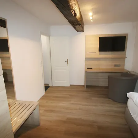 Guest house Haus Am Brunnen *