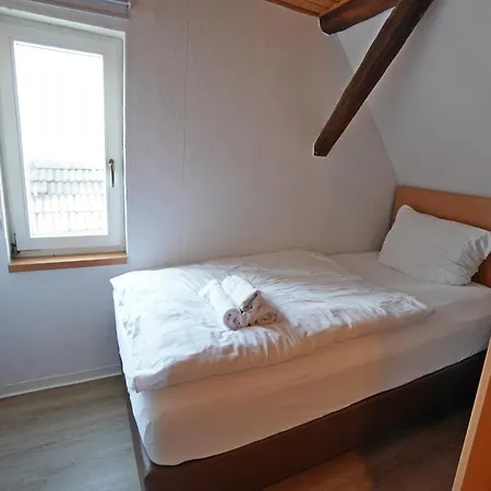 Haus Am Brunnen Guest house