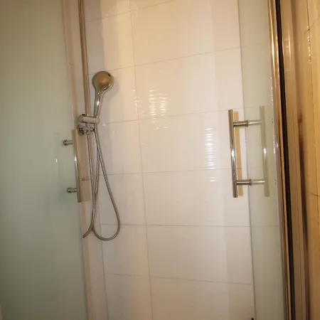 Haus Am Brunnen Πανσιόν Flacht